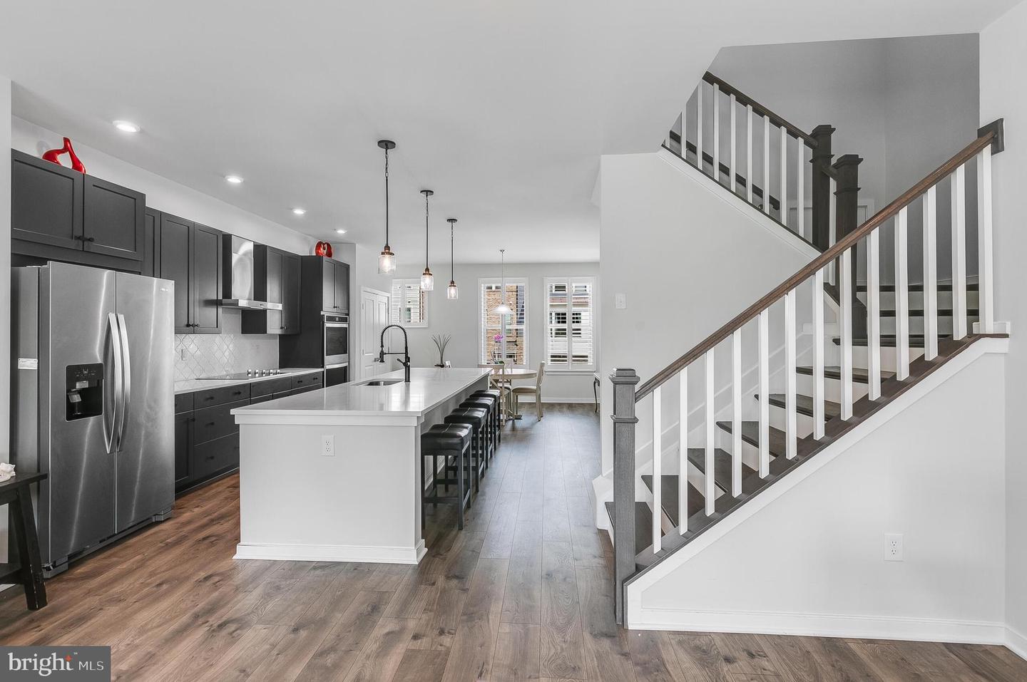 2603 Loganberry Dr