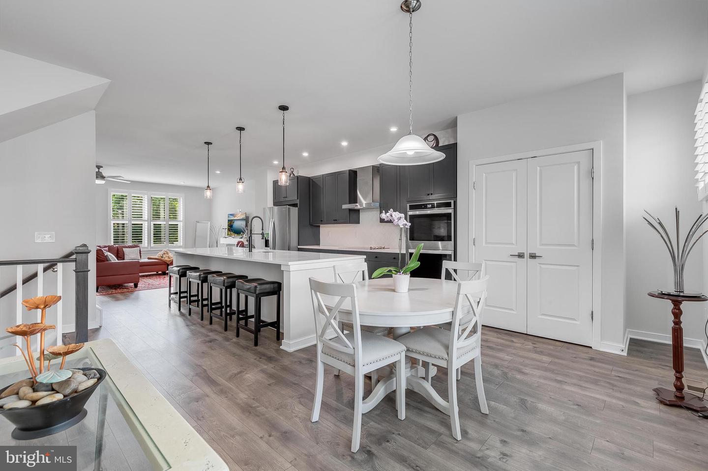 2603 Loganberry Dr