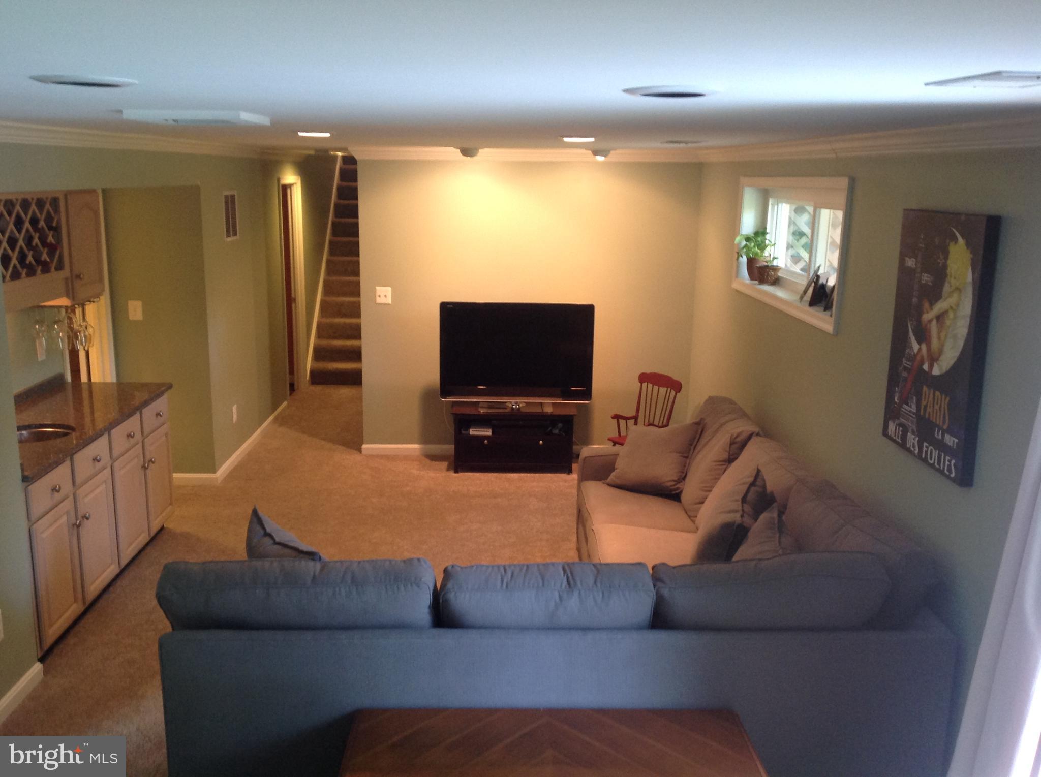 3412 RAMSGATE TERRACE