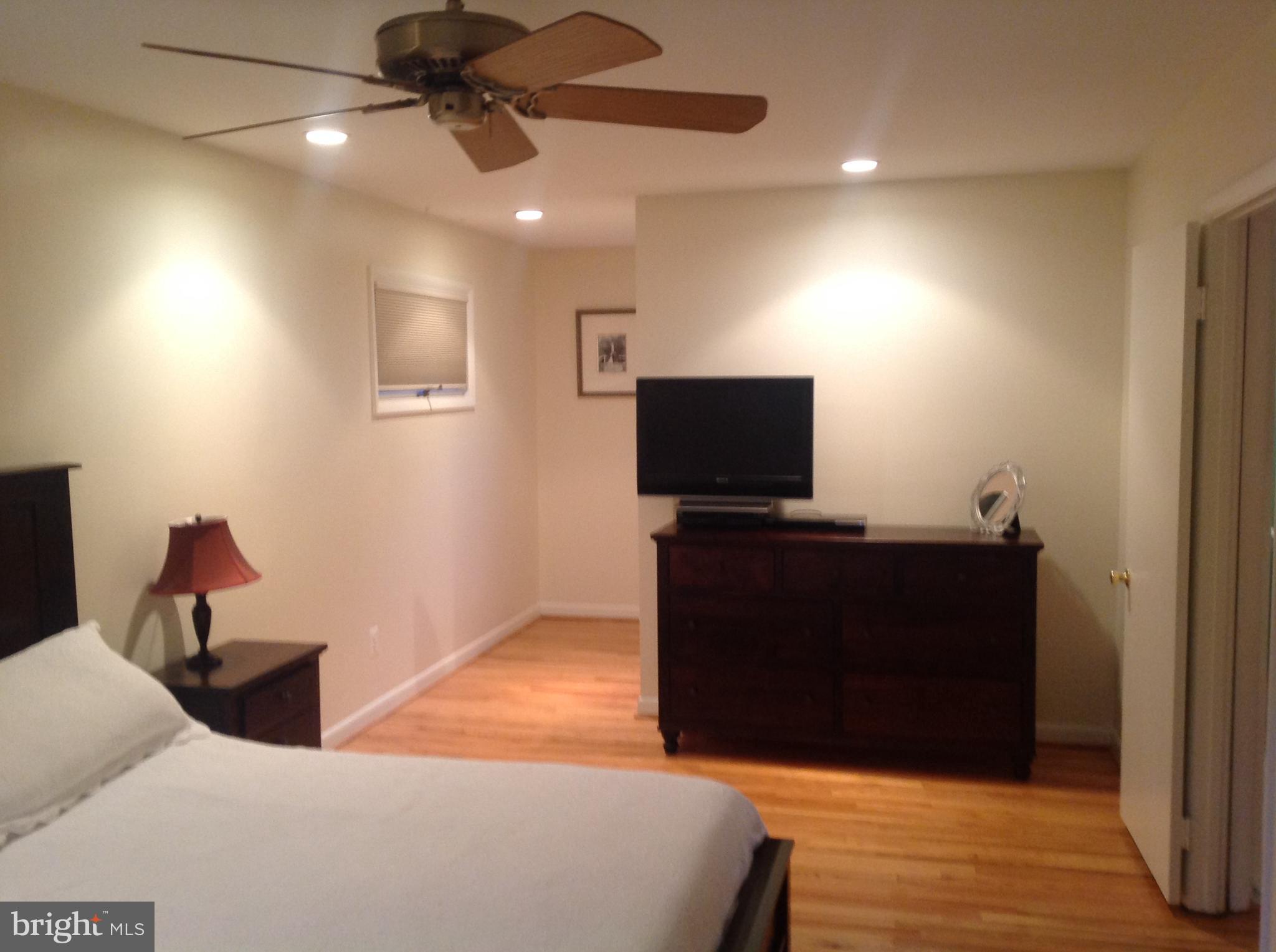 3412 RAMSGATE TERRACE