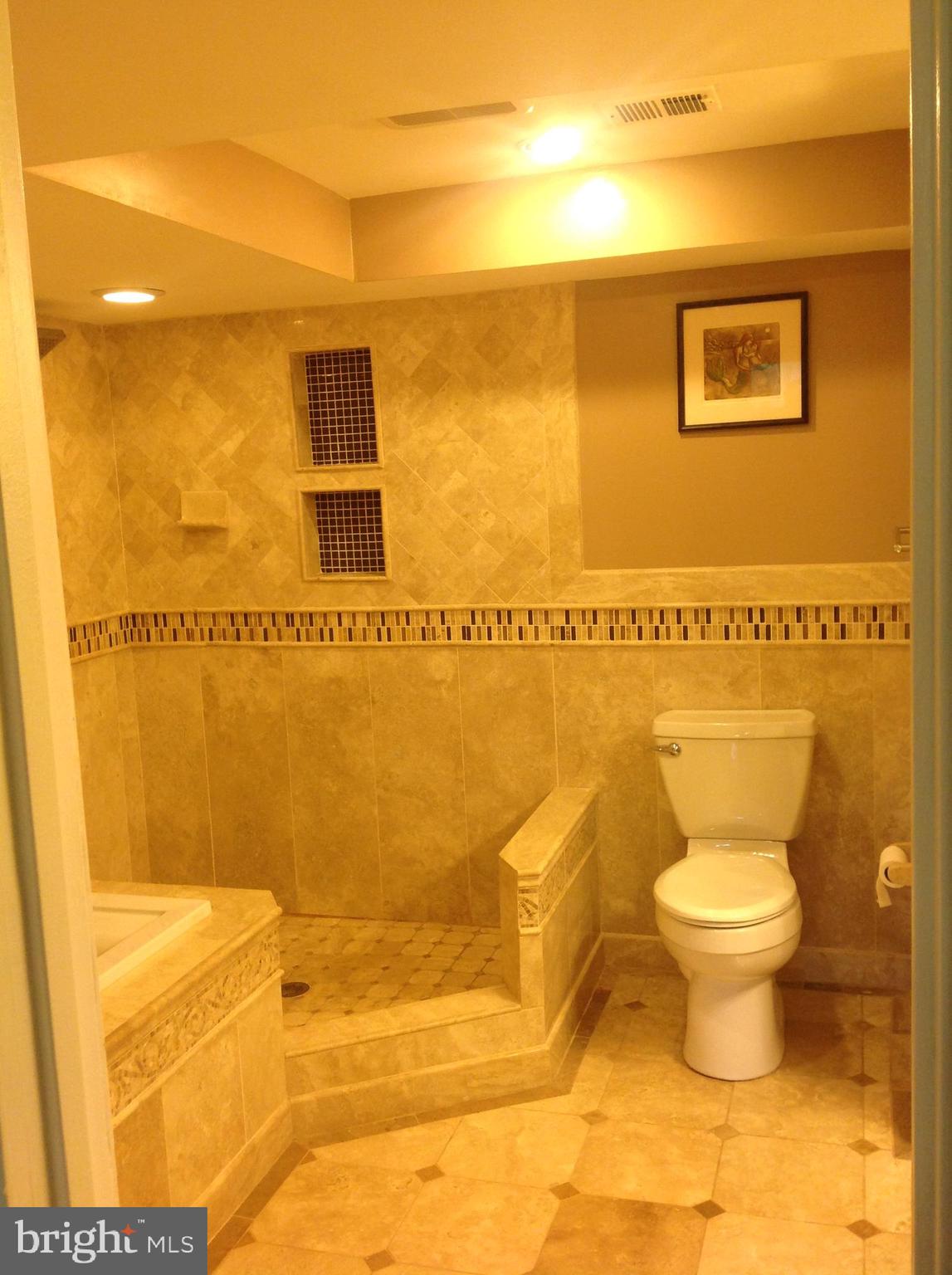 3412 RAMSGATE TERRACE