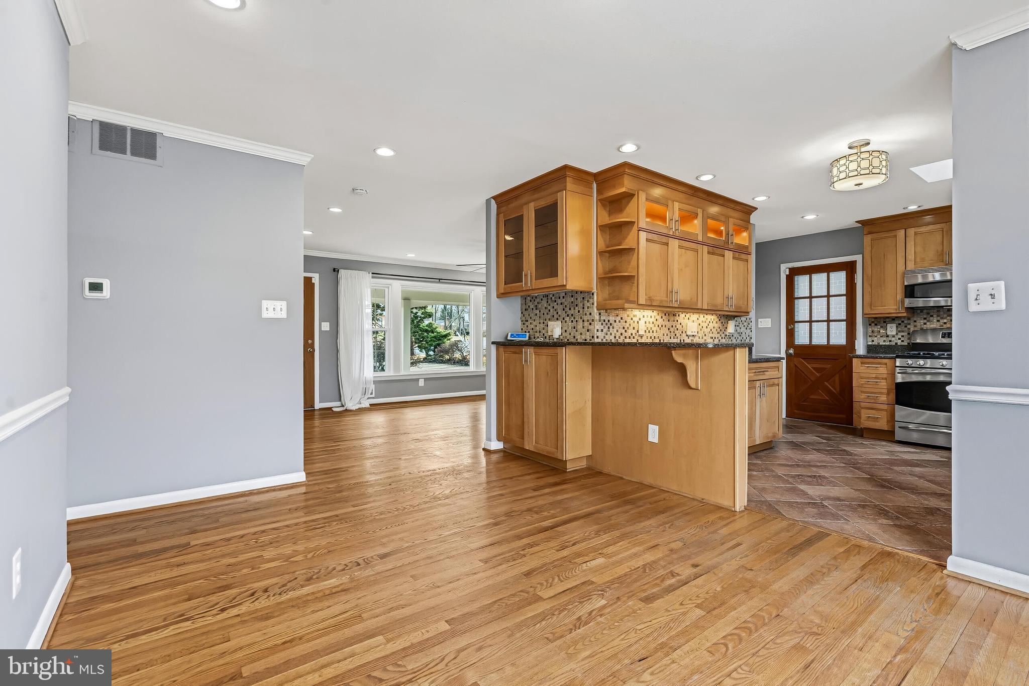 3412 RAMSGATE TERRACE