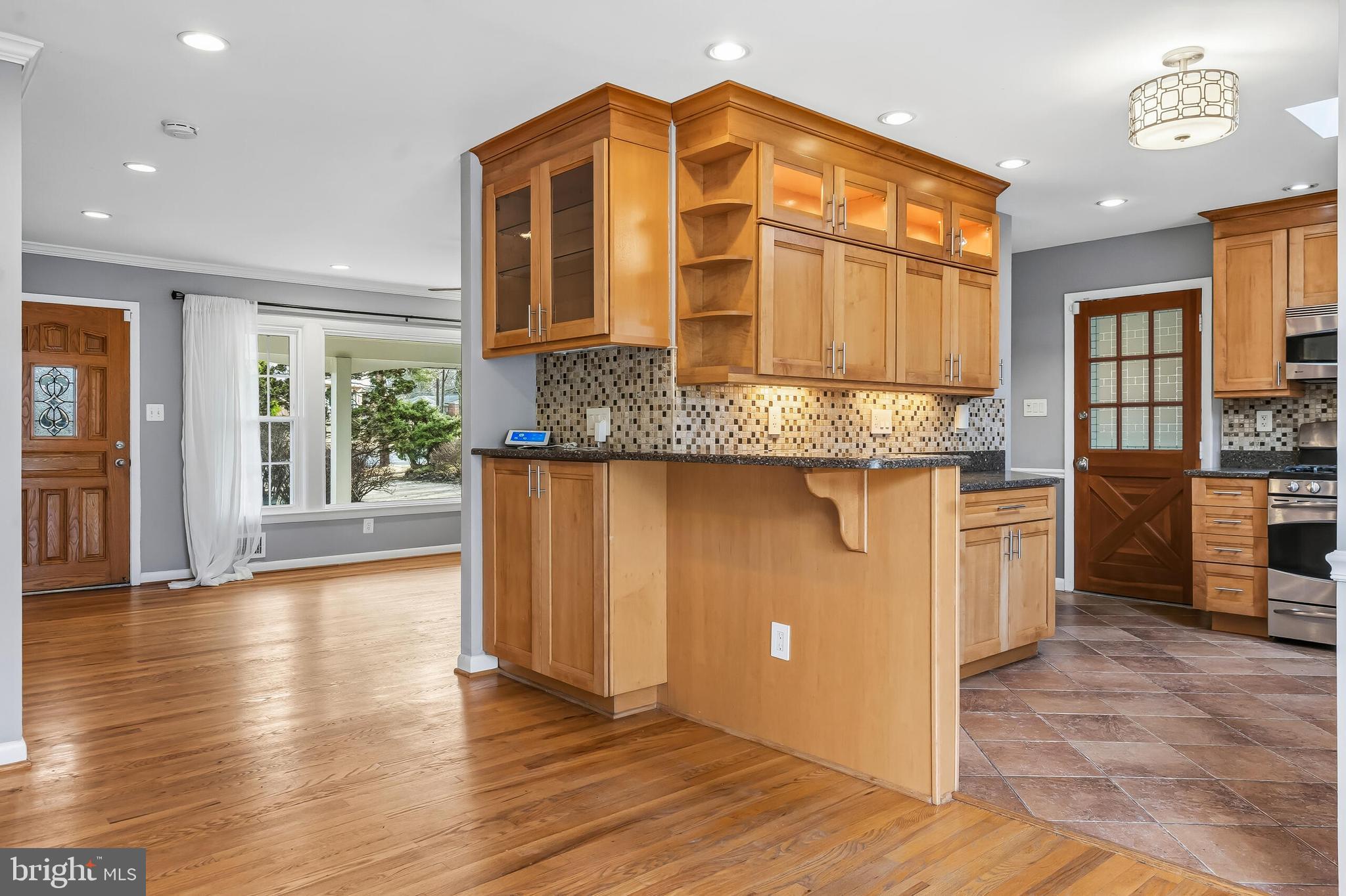 3412 RAMSGATE TERRACE