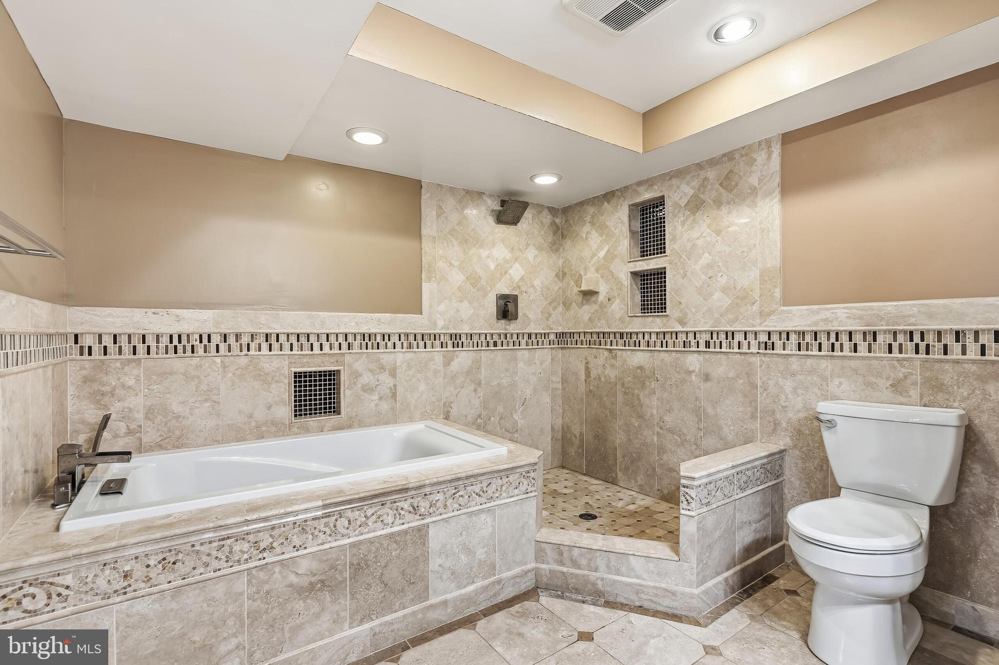 3412 RAMSGATE TERRACE