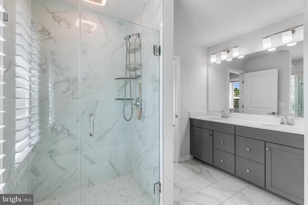2603 LOGANBERRY DRIVE