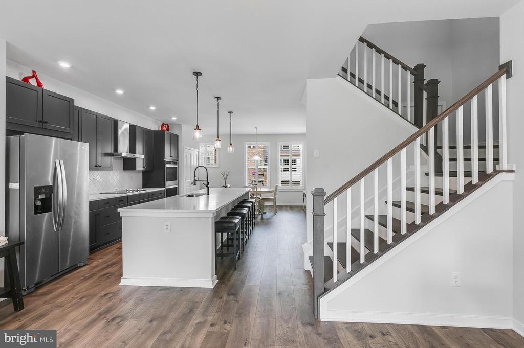 2603 LOGANBERRY DRIVE