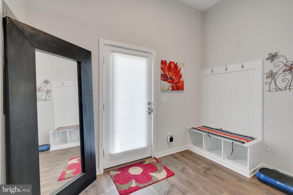 2603 LOGANBERRY DRIVE