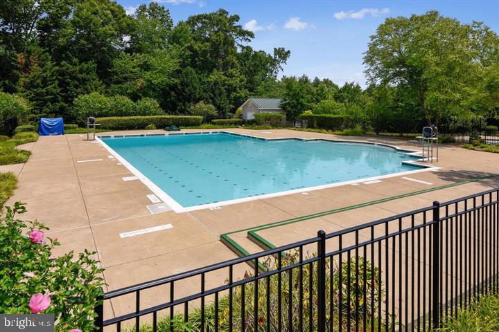 5933 COINER HOUSE PLACE