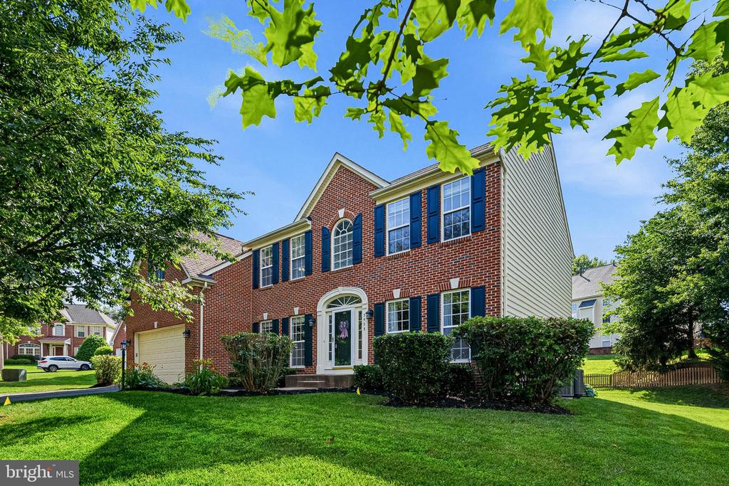 5933 COINER HOUSE PLACE