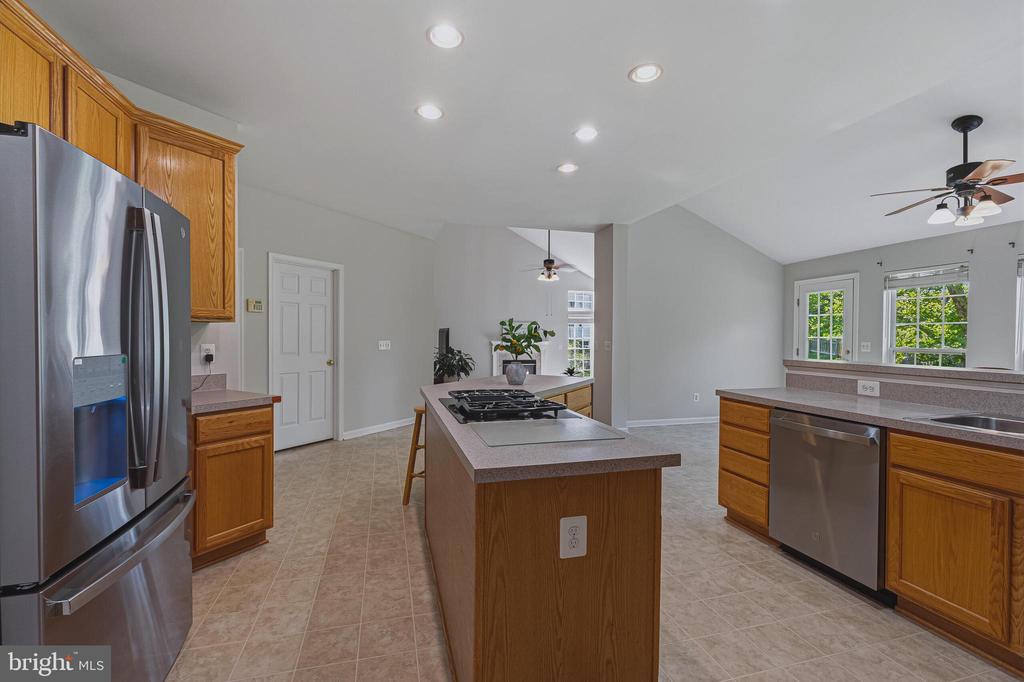5933 COINER HOUSE PLACE