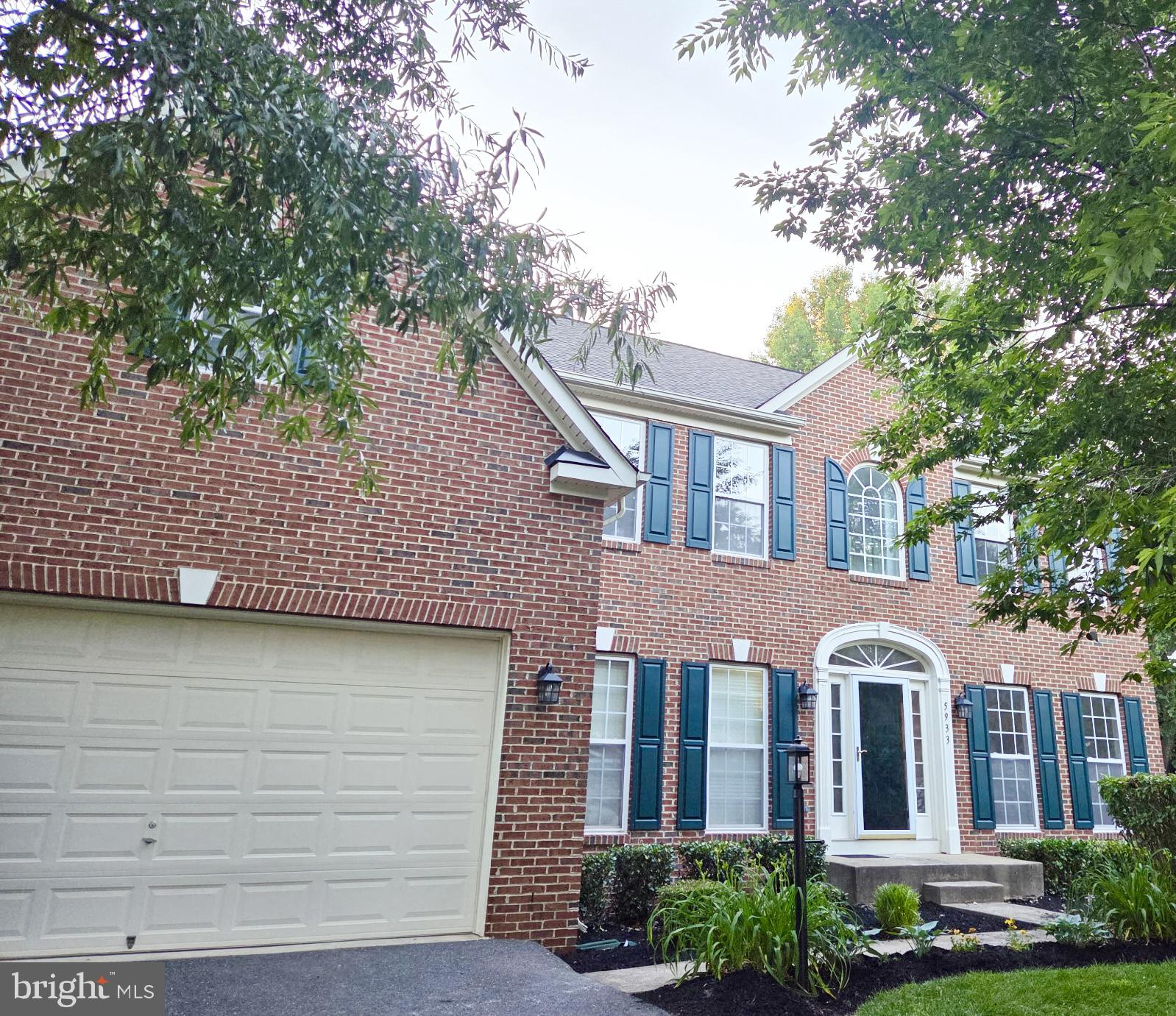 5933 COINER HOUSE PLACE