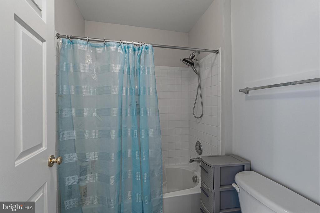 5933 COINER HOUSE PLACE