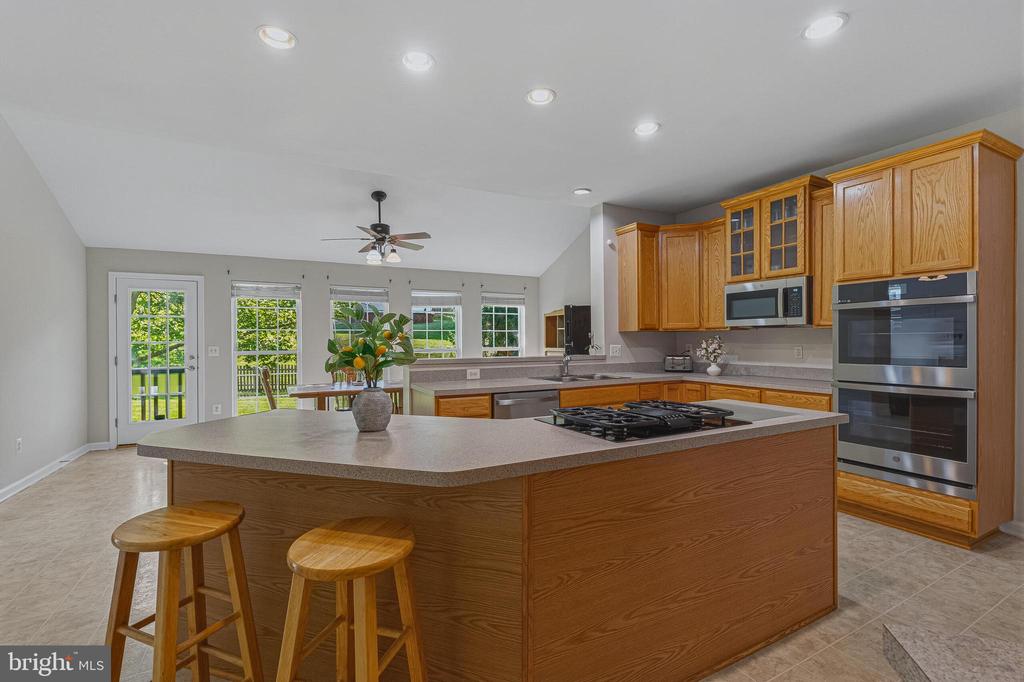 5933 COINER HOUSE PLACE