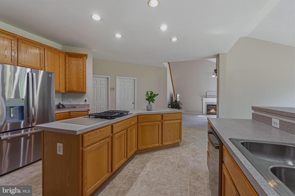 5933 COINER HOUSE PLACE