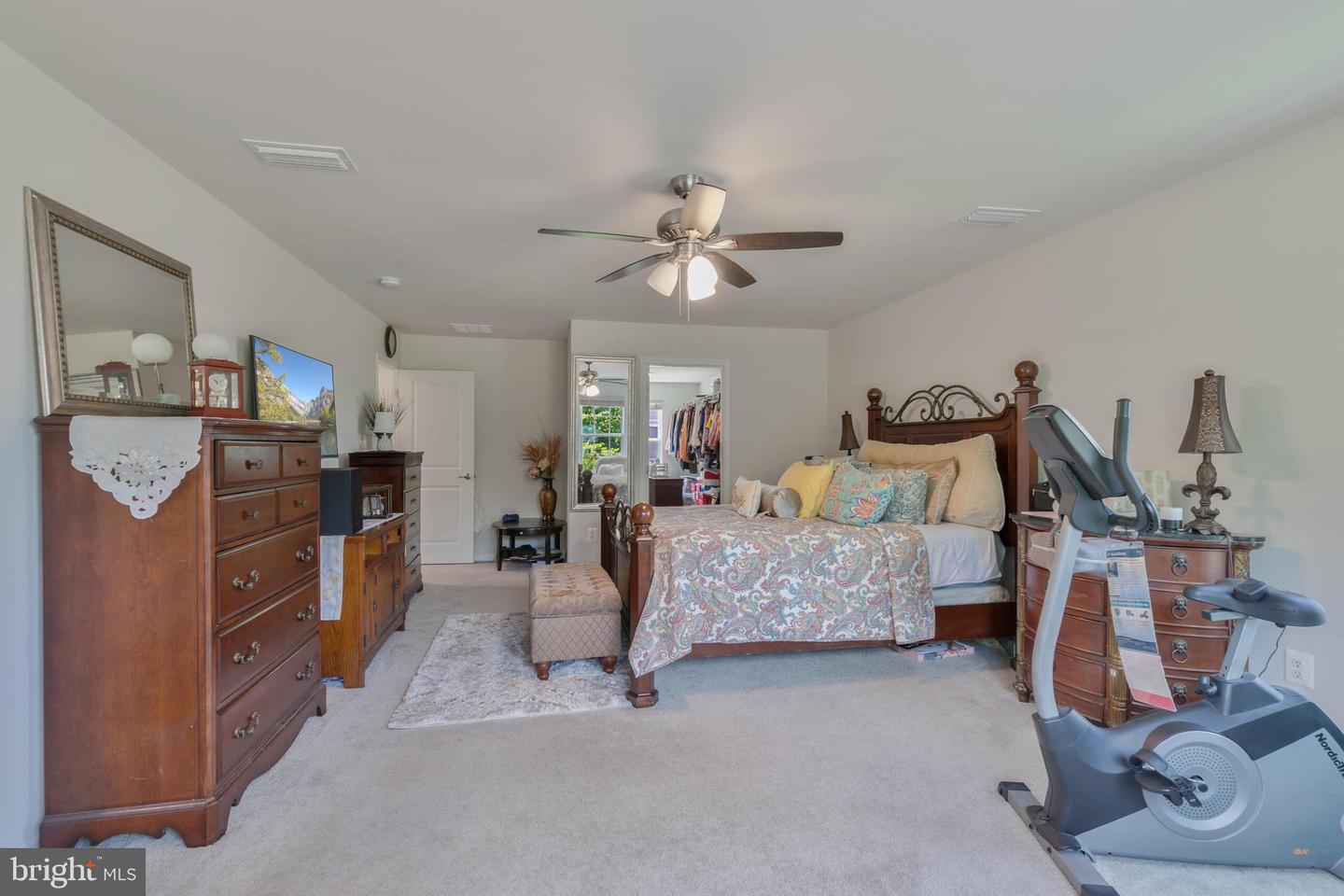 8903 Maple Run Dr