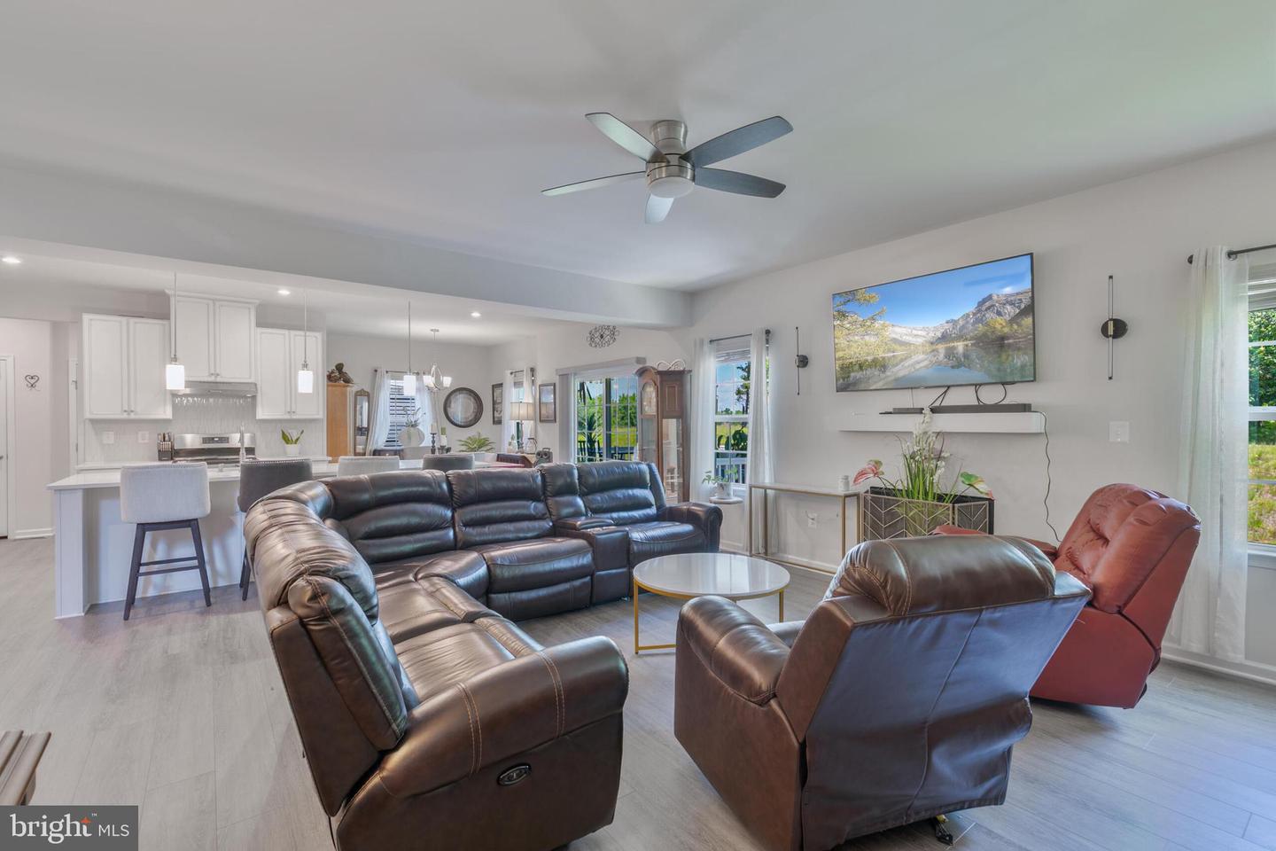 8903 Maple Run Dr