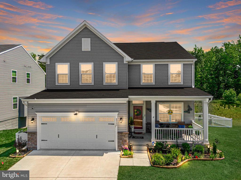 8903 Maple Run Dr