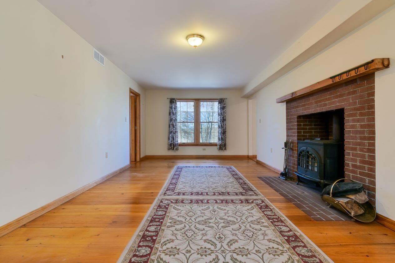 31 Newbury Neck Road