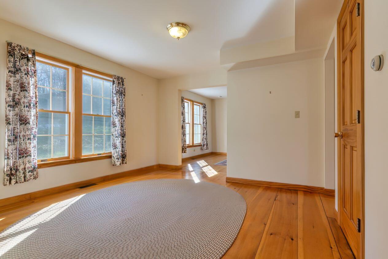 31 Newbury Neck Road