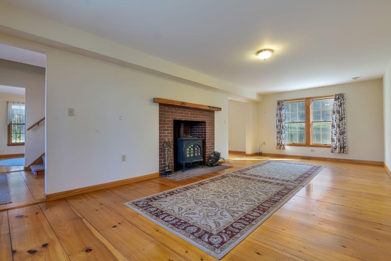 31 Newbury Neck Road