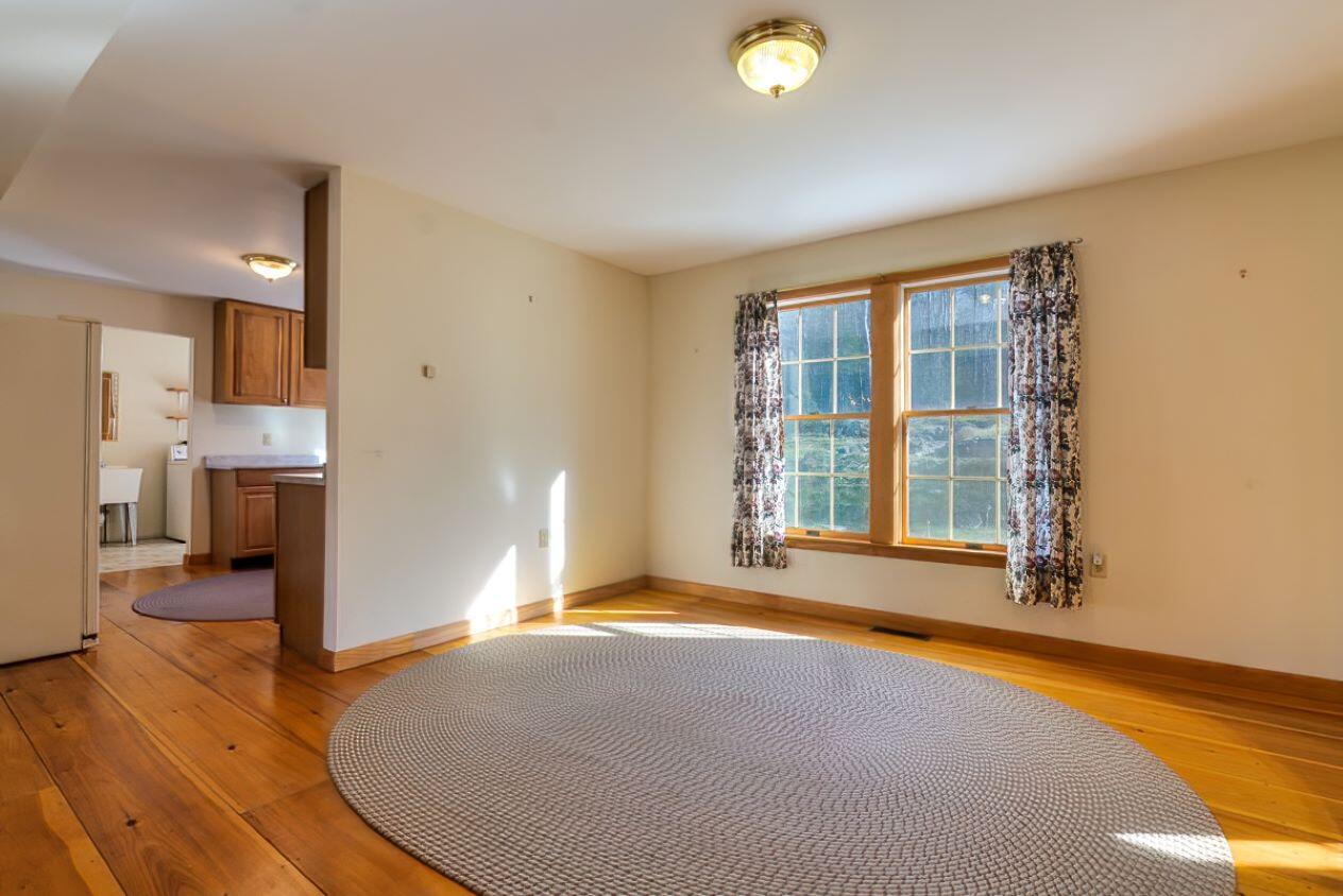 31 Newbury Neck Road