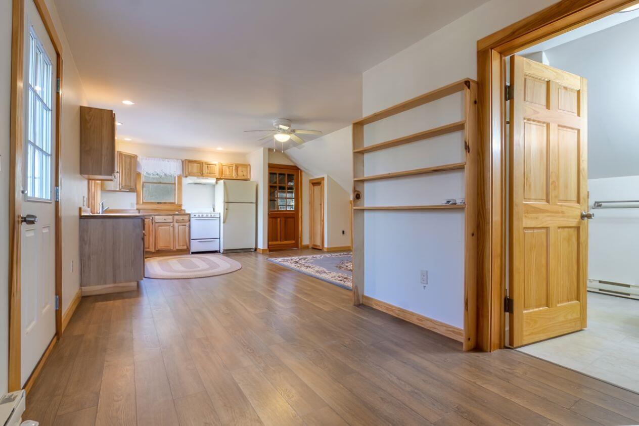 31 Newbury Neck Road