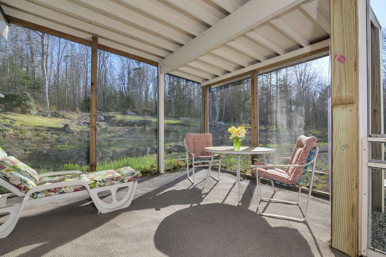 31 Newbury Neck Road