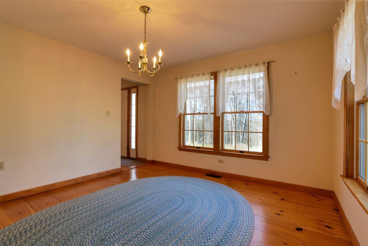 31 Newbury Neck Road
