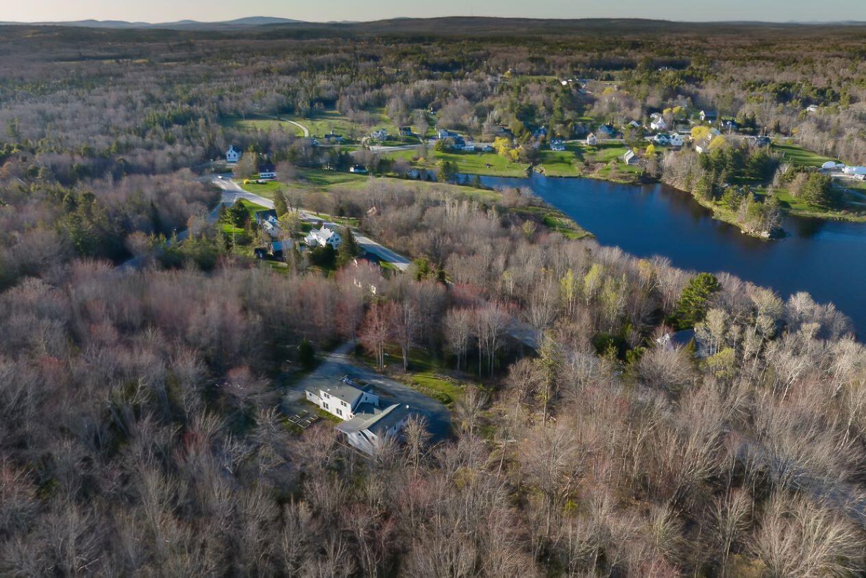 31 Newbury Neck Road