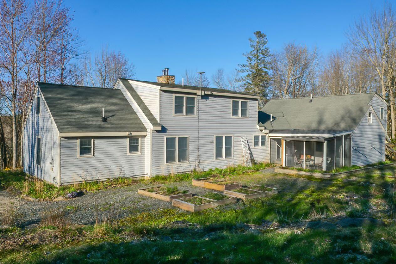 31 Newbury Neck Road