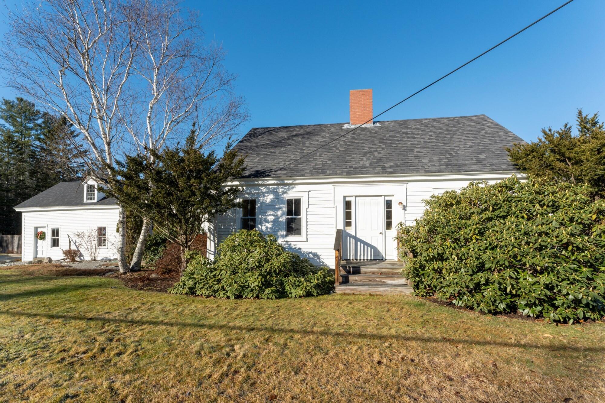 27 Blue Hill Road