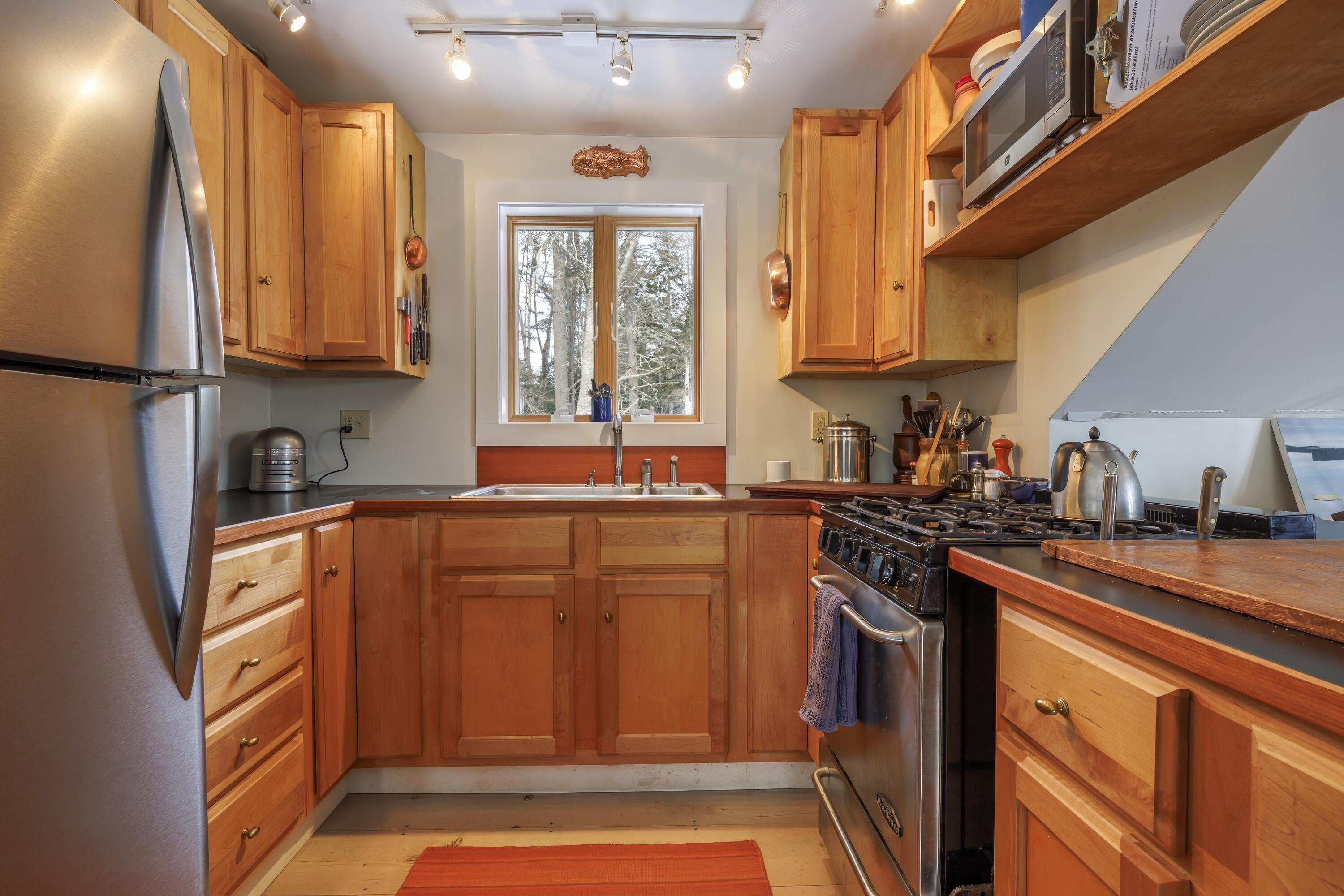 838 Newbury Neck Road