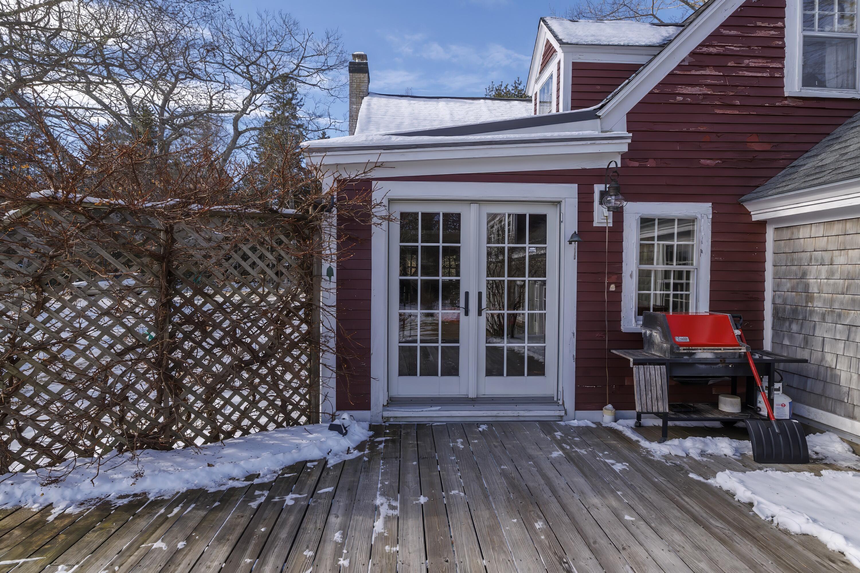 838 Newbury Neck Road