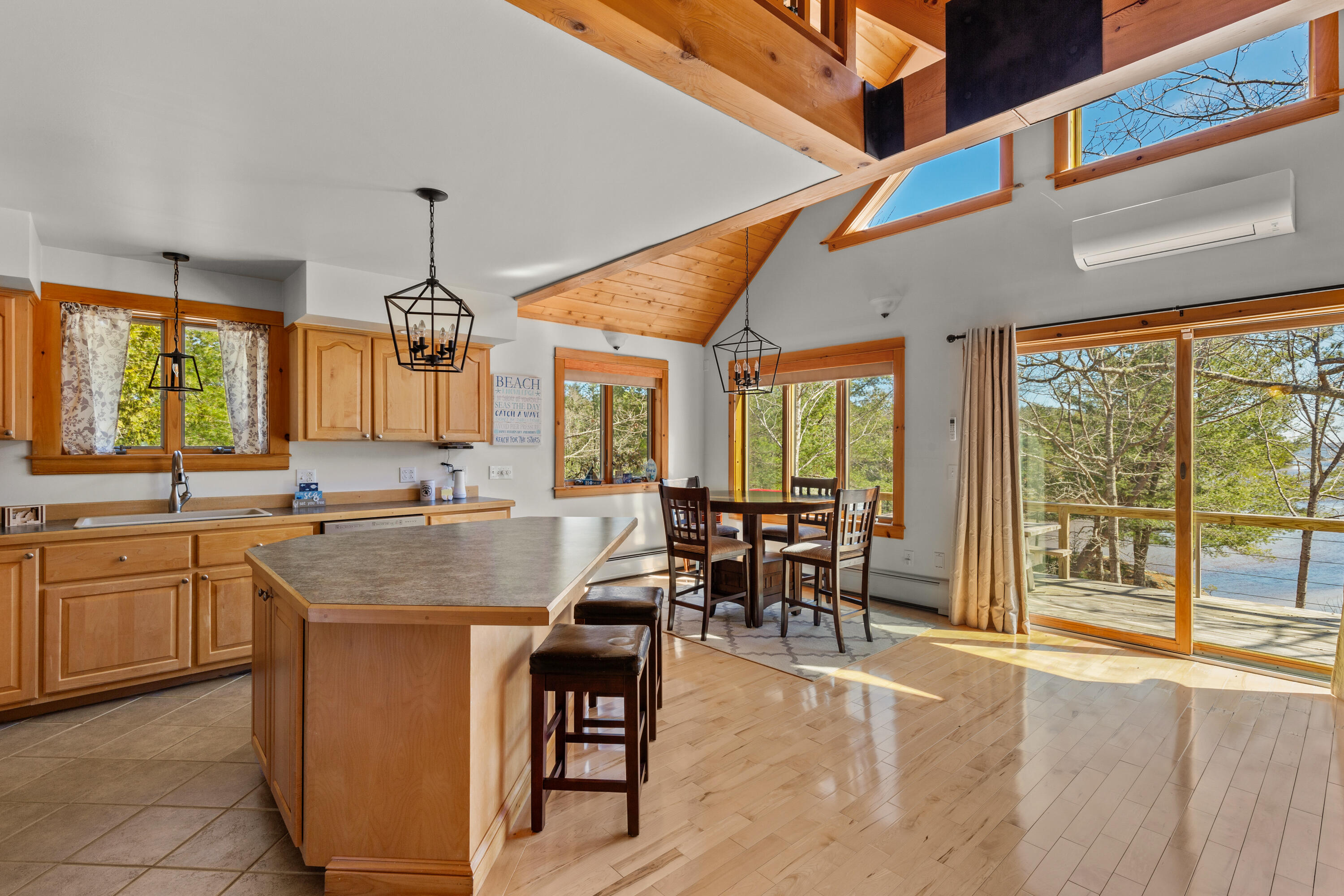 473 W Franklin Road
