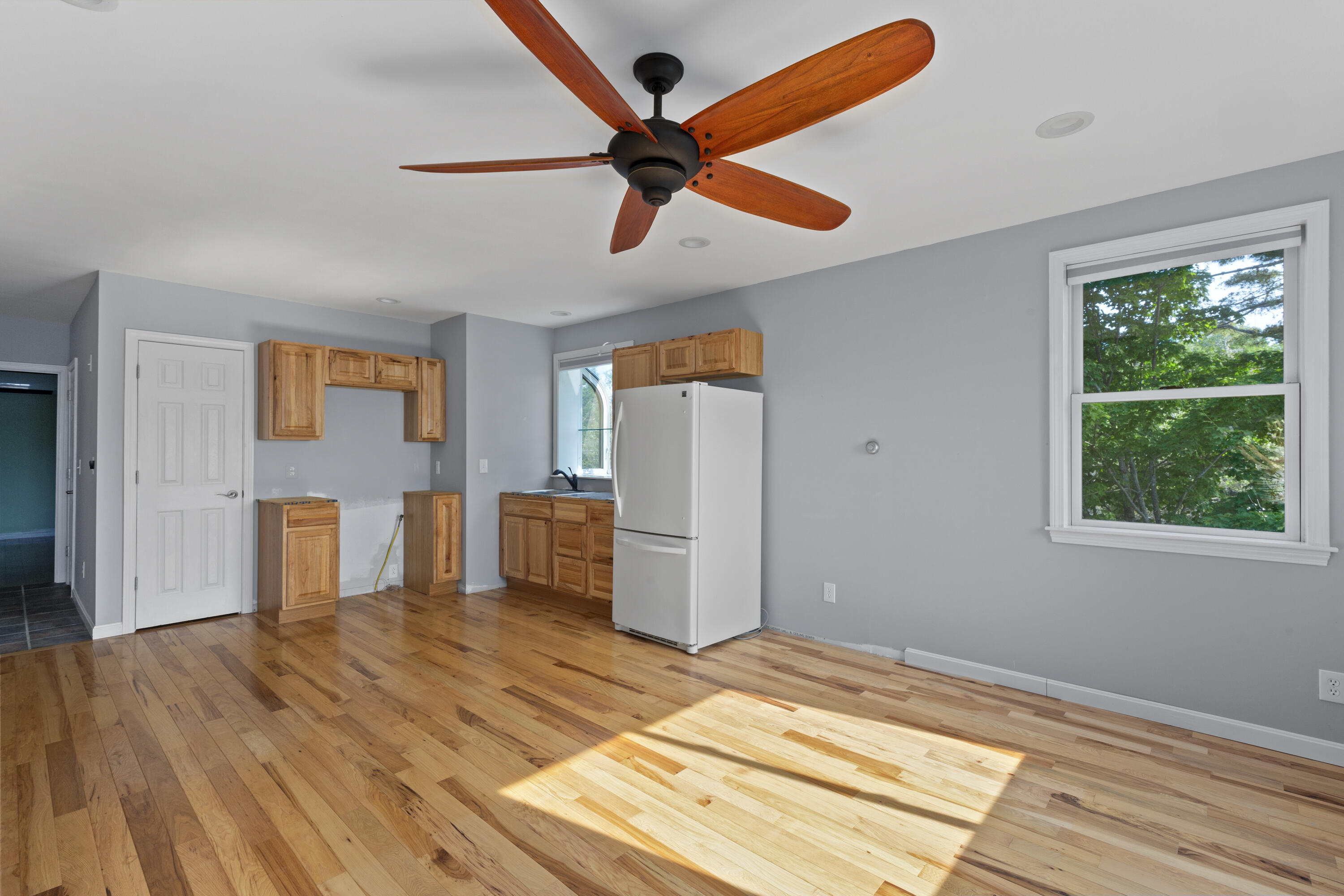 1051 Bayside Road