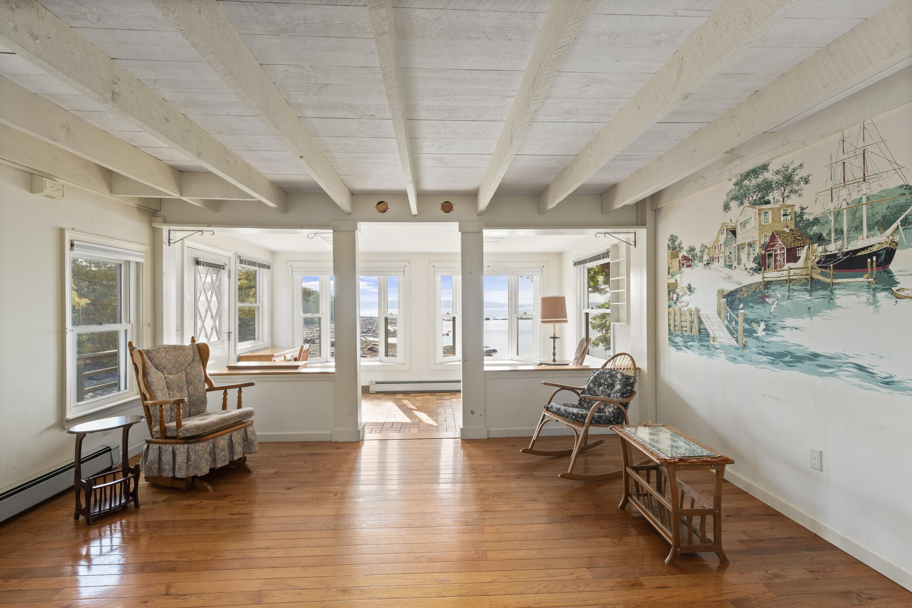 1051 Bayside Road
