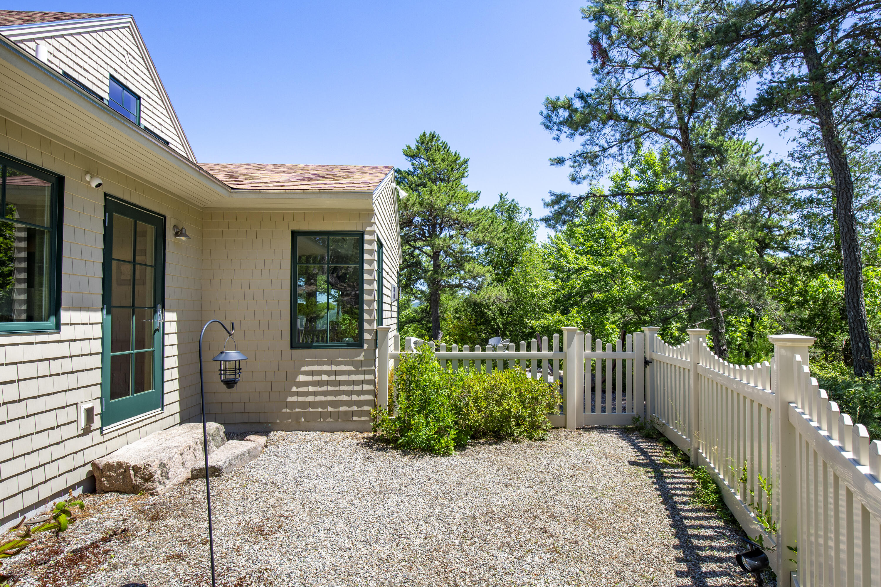 18 Pine Ledge Lane