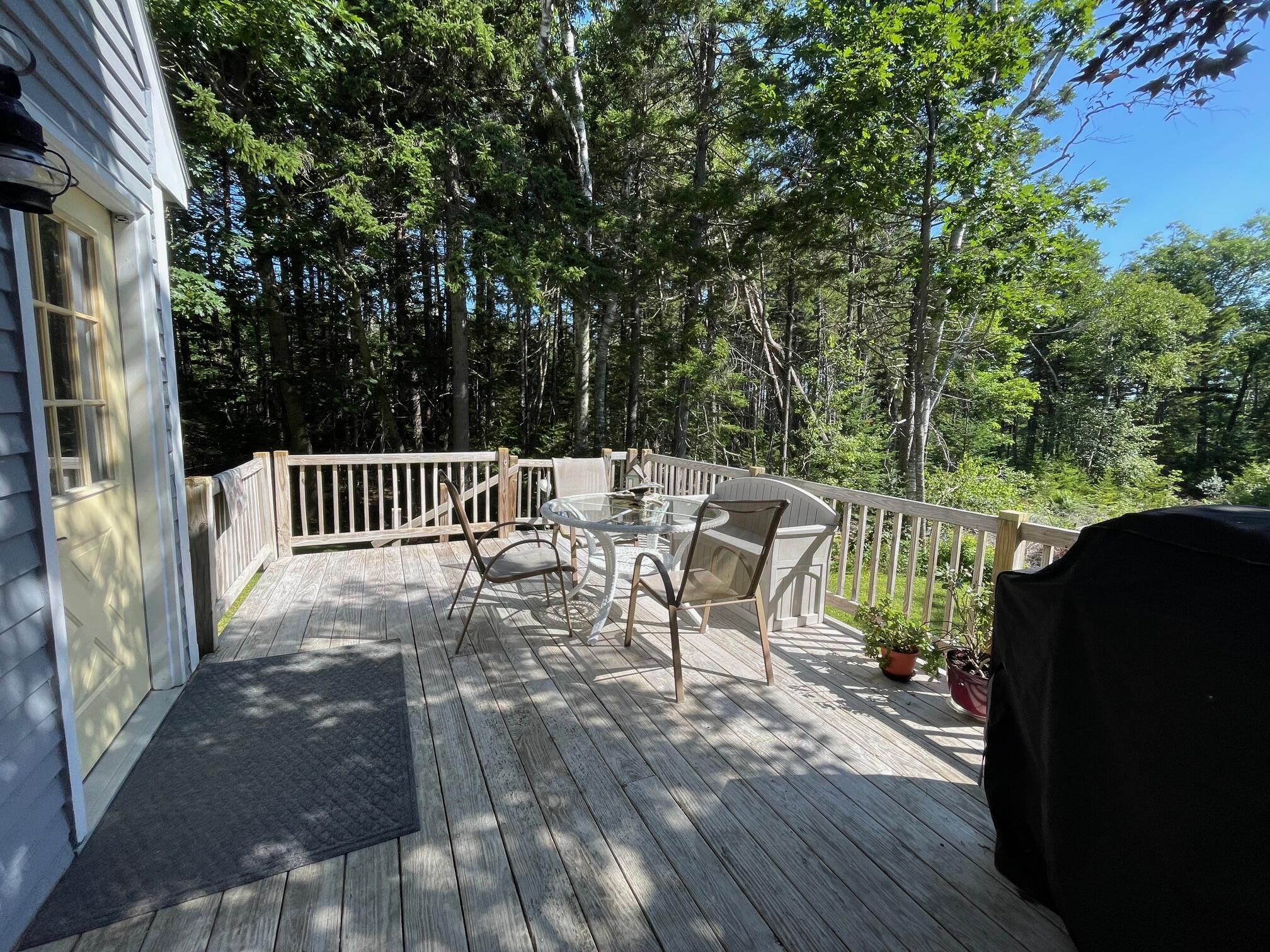 21 Wilson Point Road