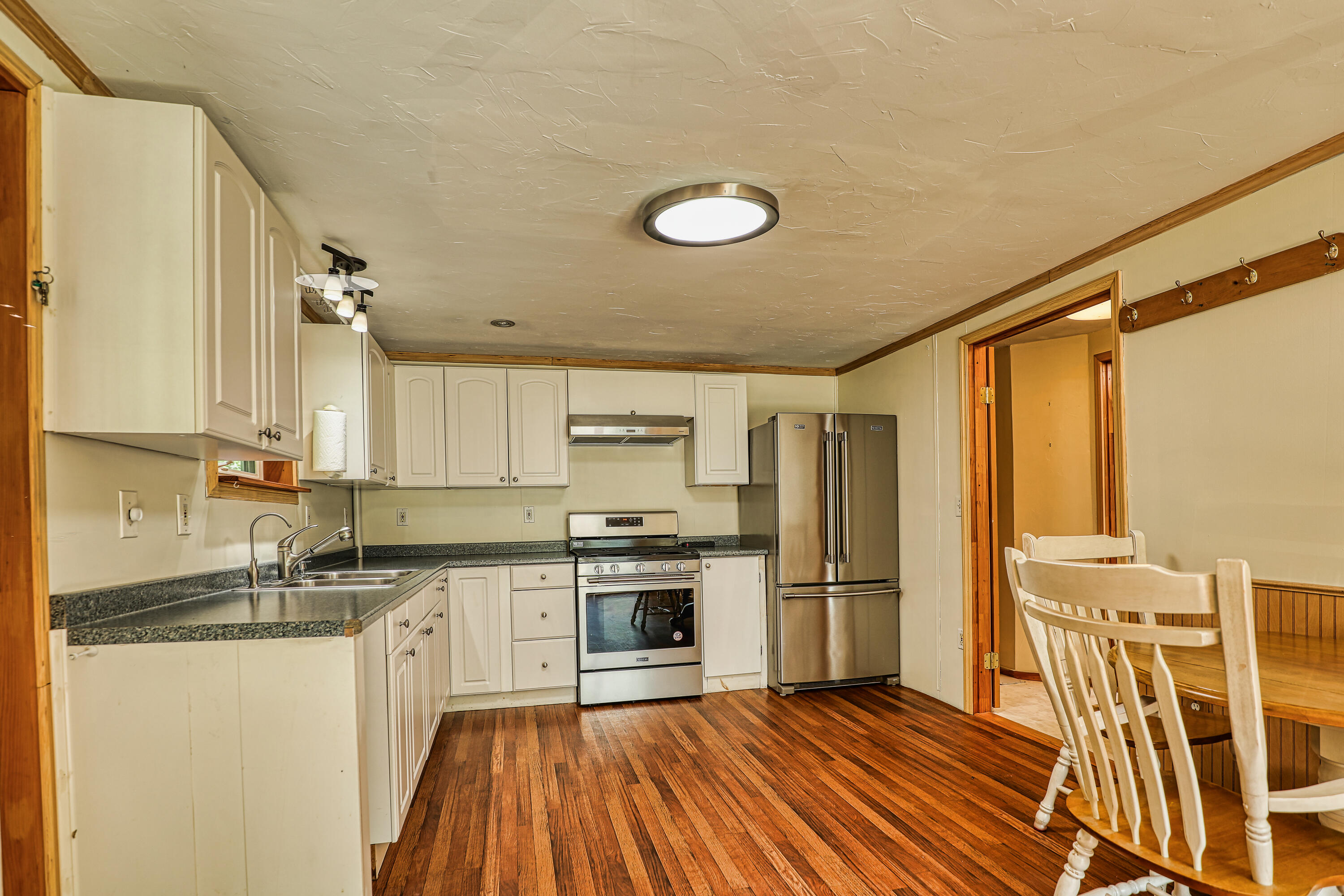 19 Twin Pines Lane