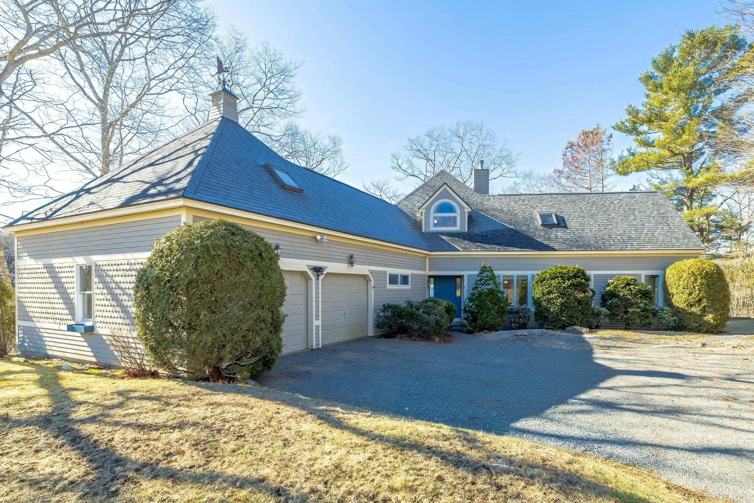 914 Surry Road