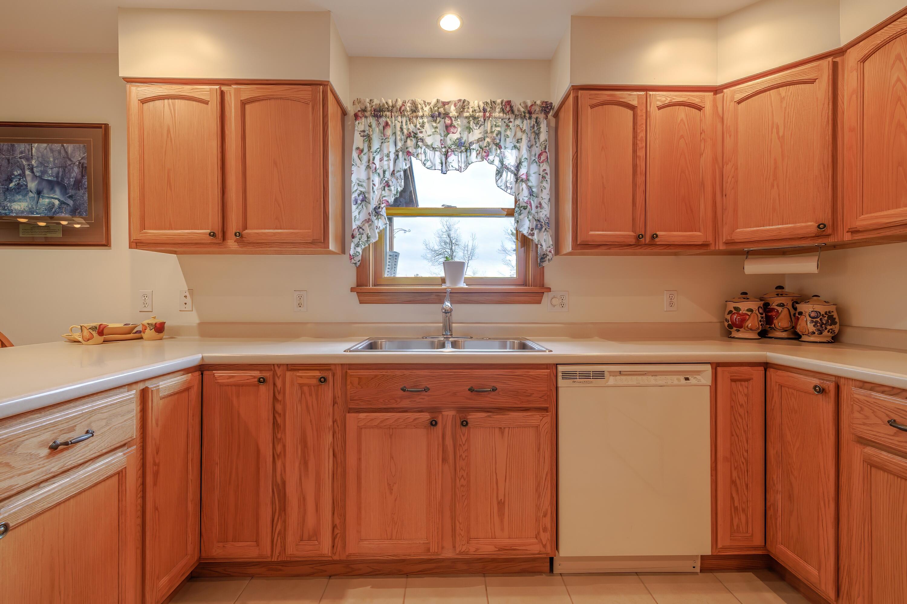 86 Newbury Neck Road