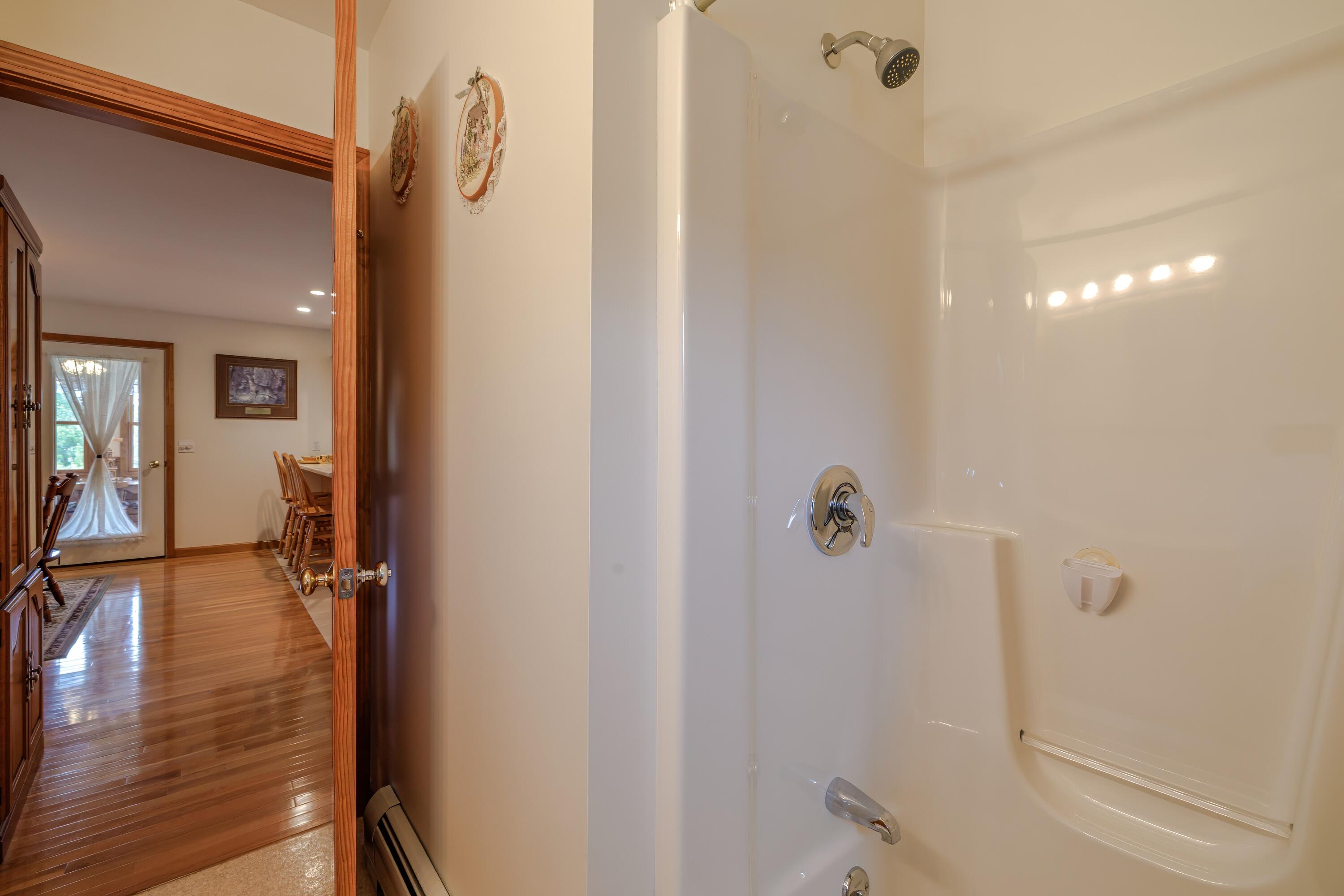 86 Newbury Neck Road