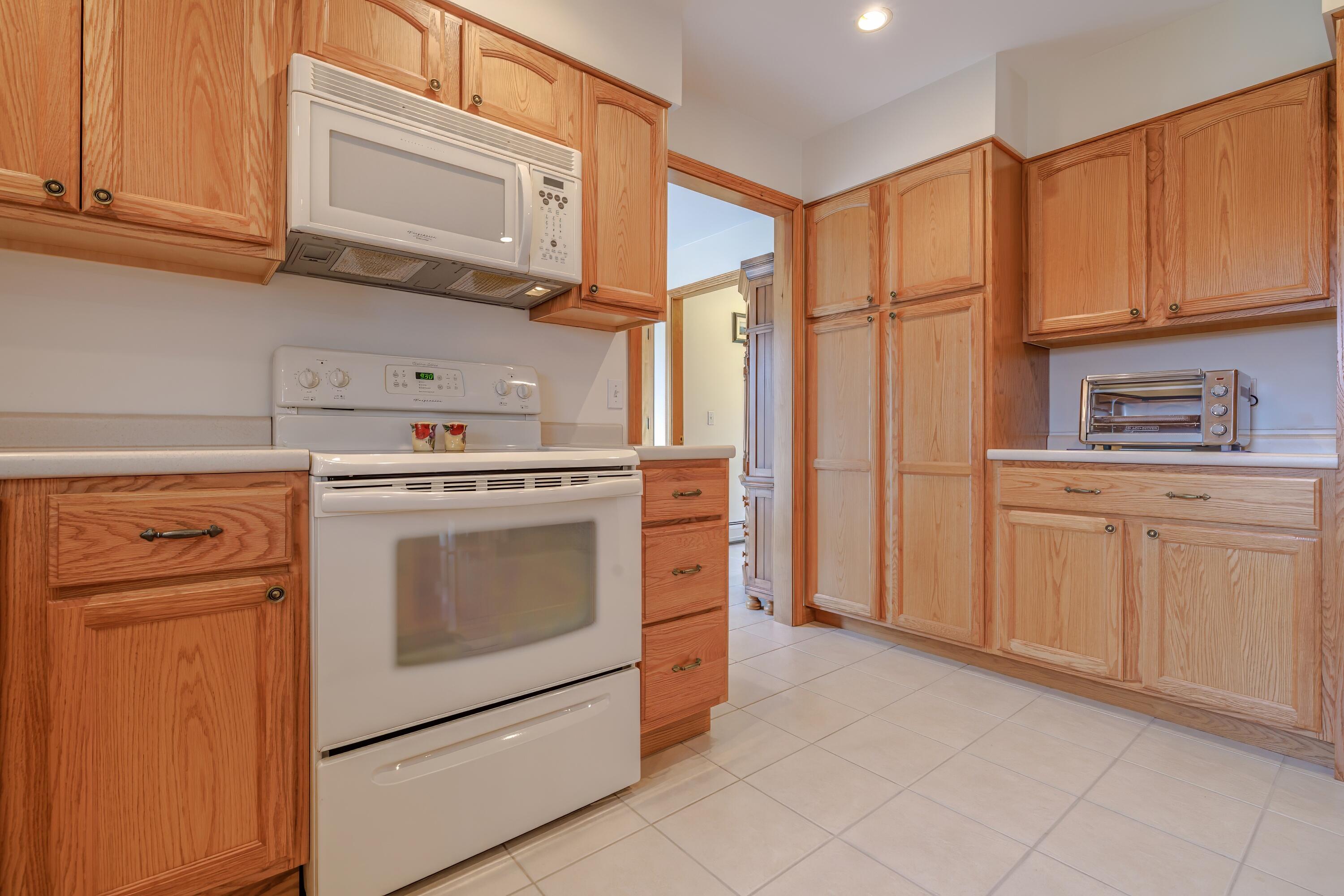 86 Newbury Neck Road