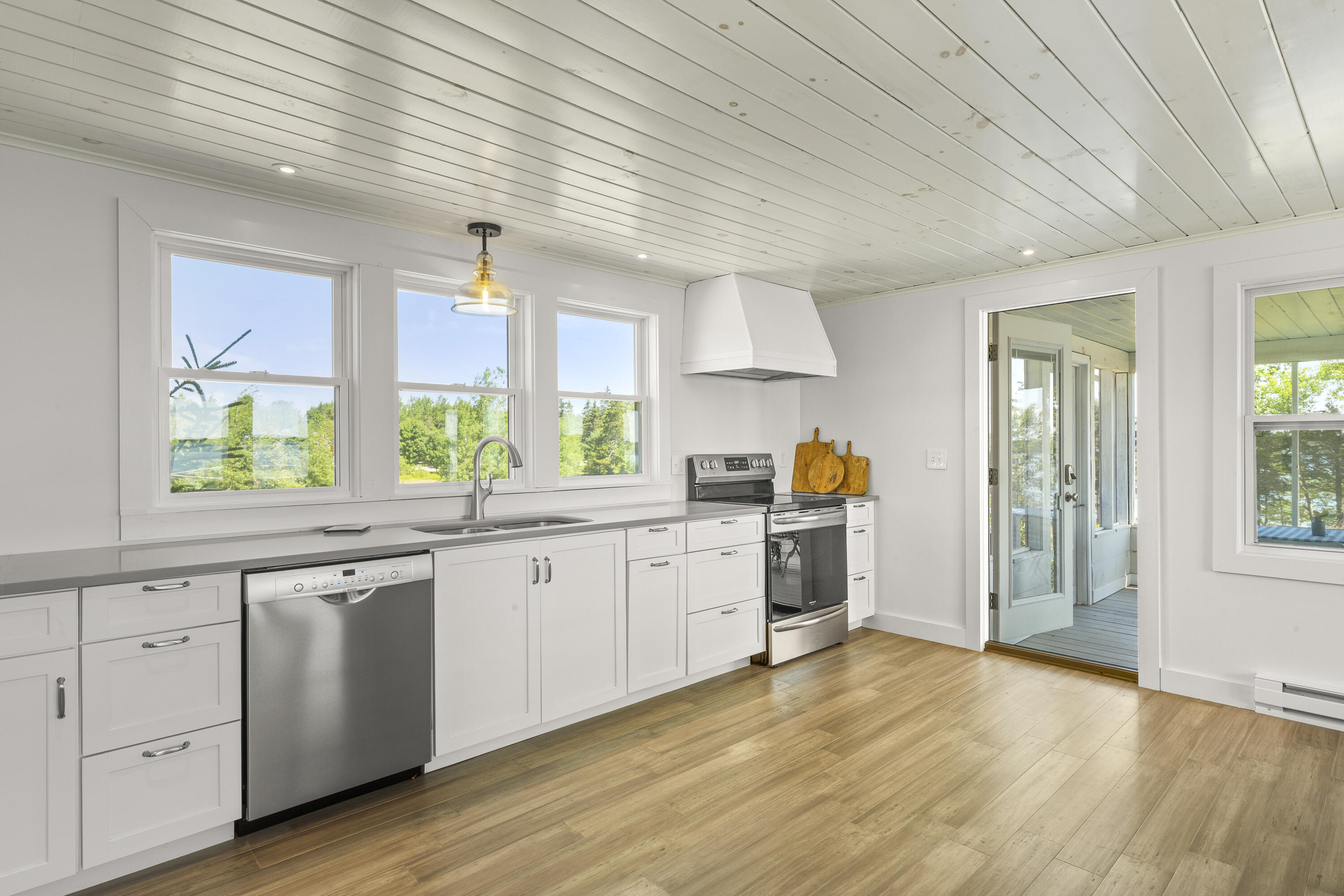 1498 Newbury Neck Road