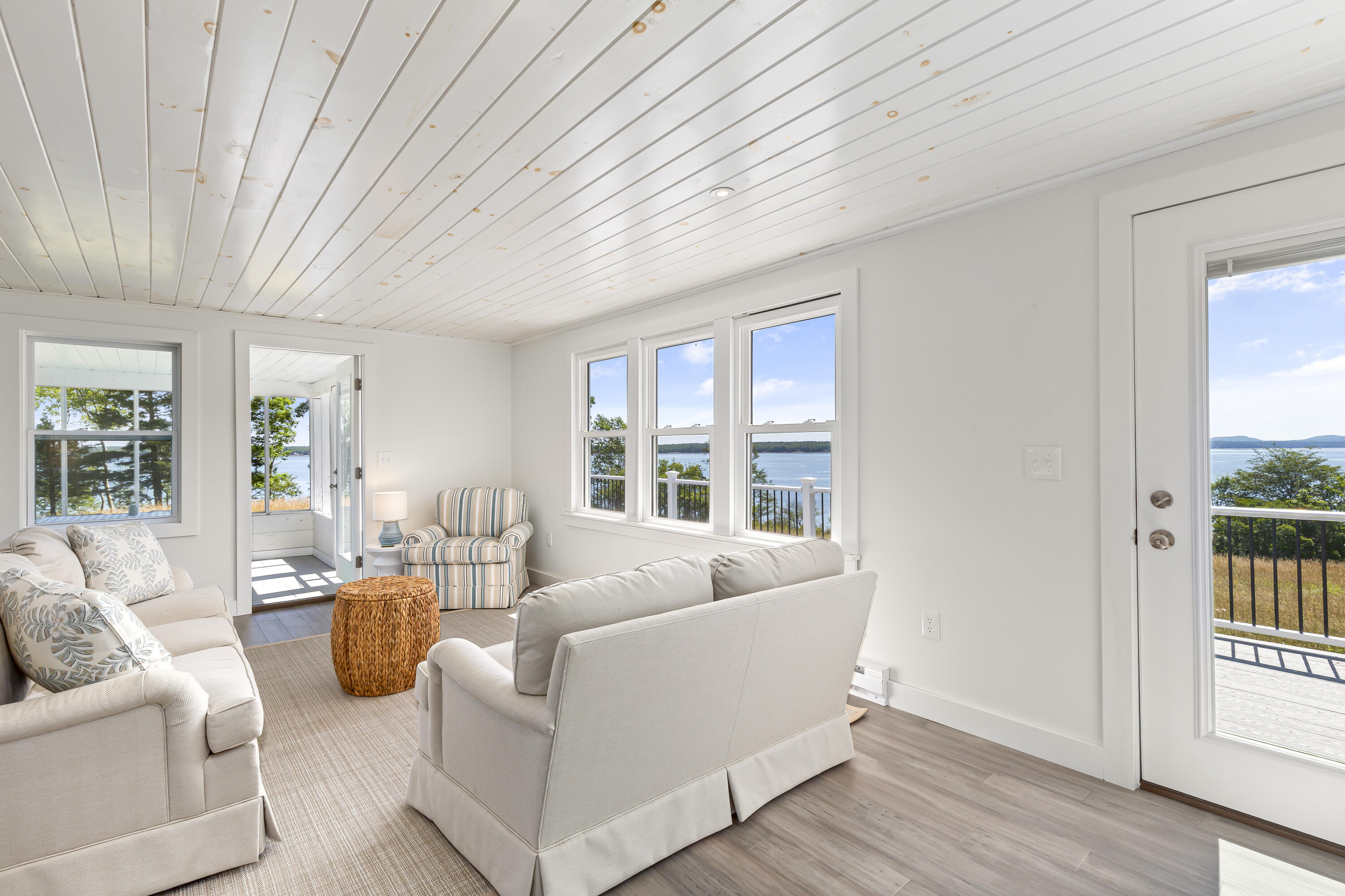 1498 Newbury Neck Road