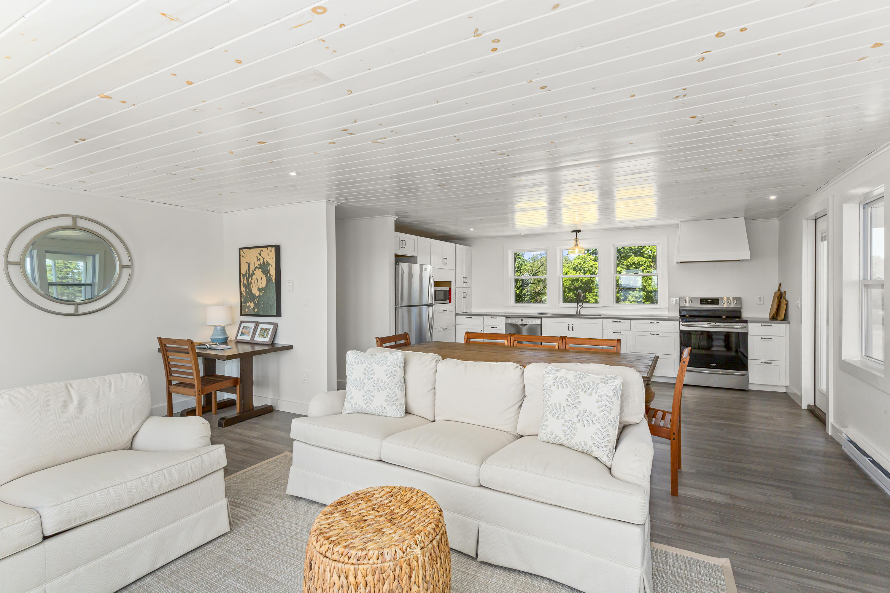 1498 Newbury Neck Road