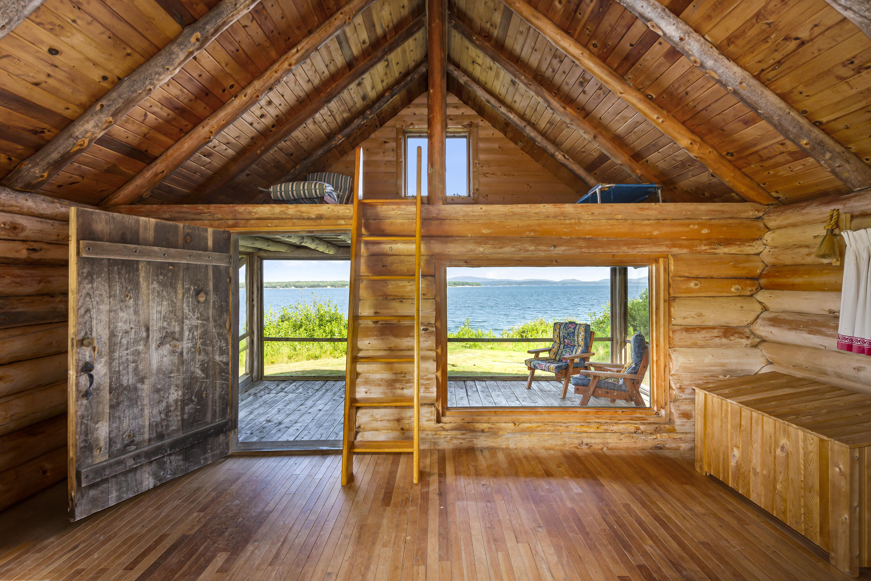 1512 Newbury Neck Road