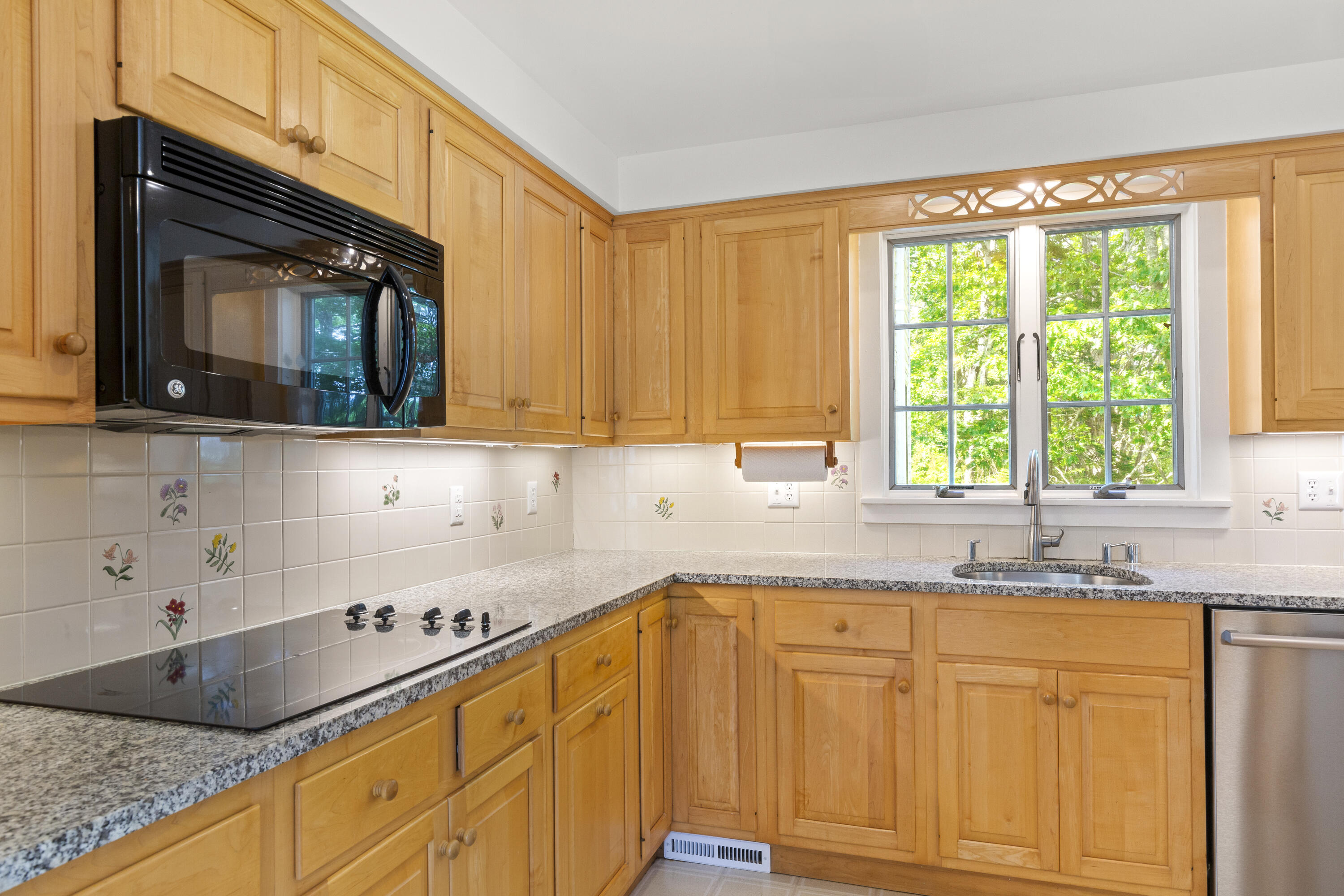 1505-1 Newbury Neck Road