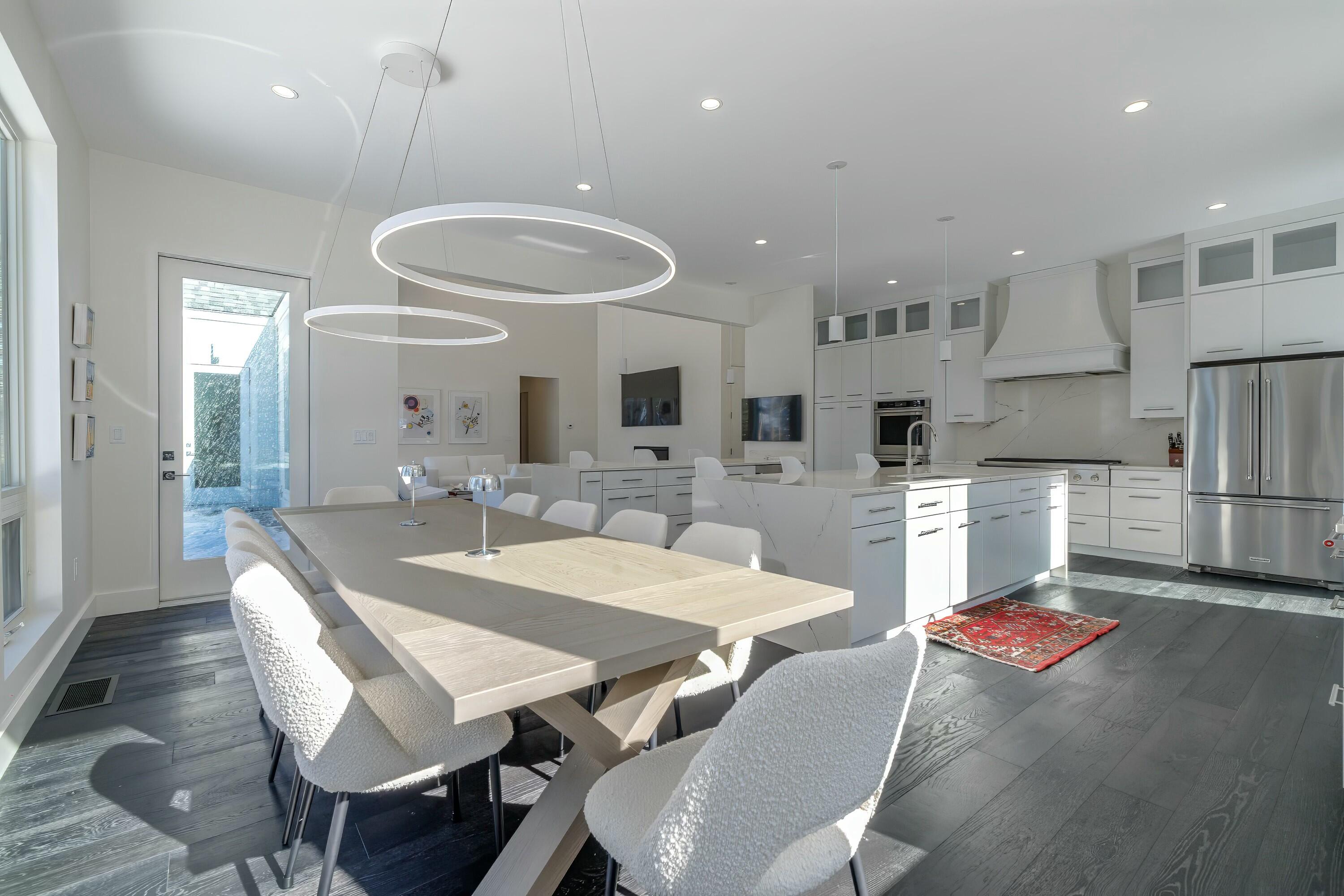 101 Cow Point