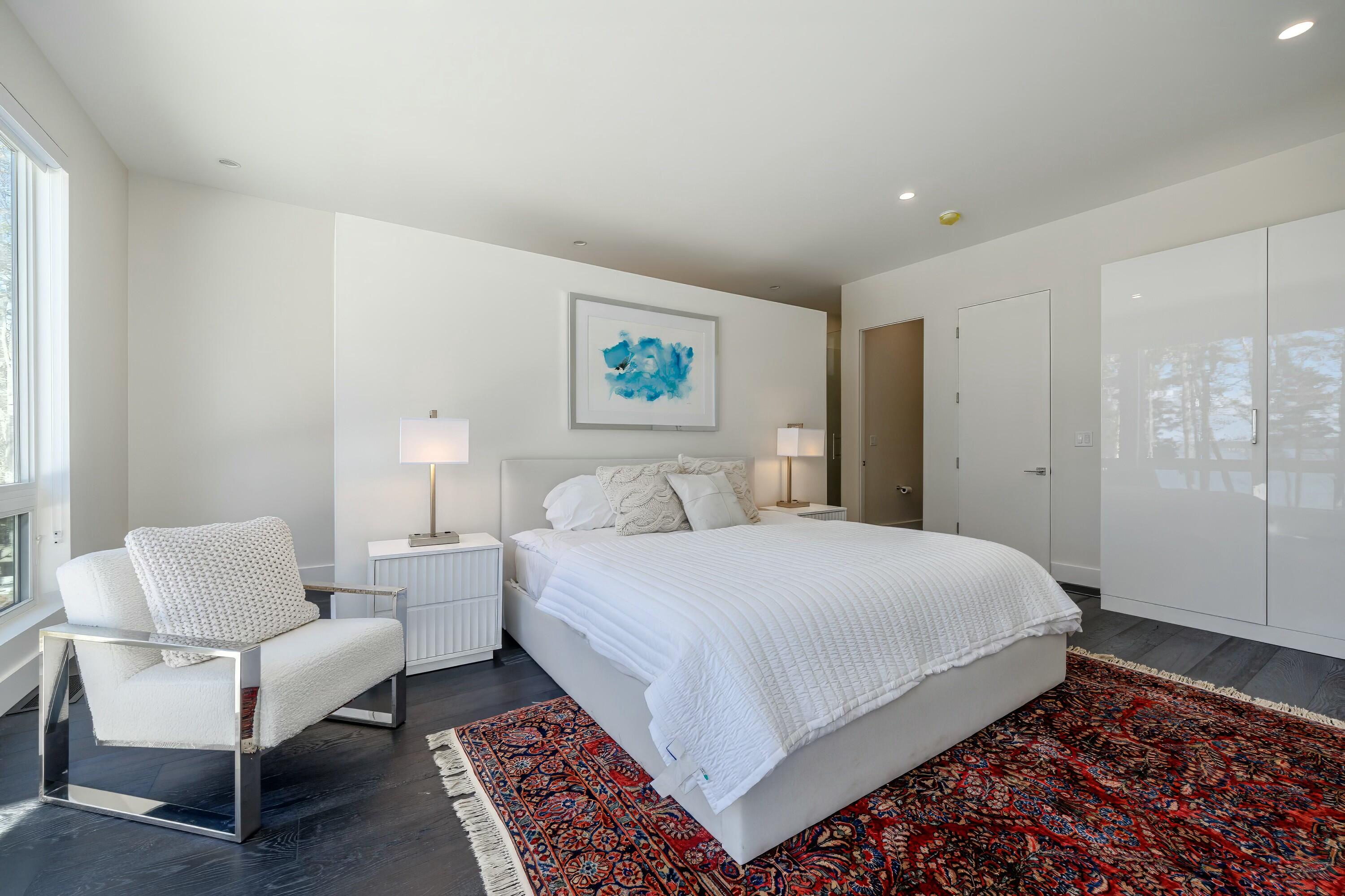 101 Cow Point